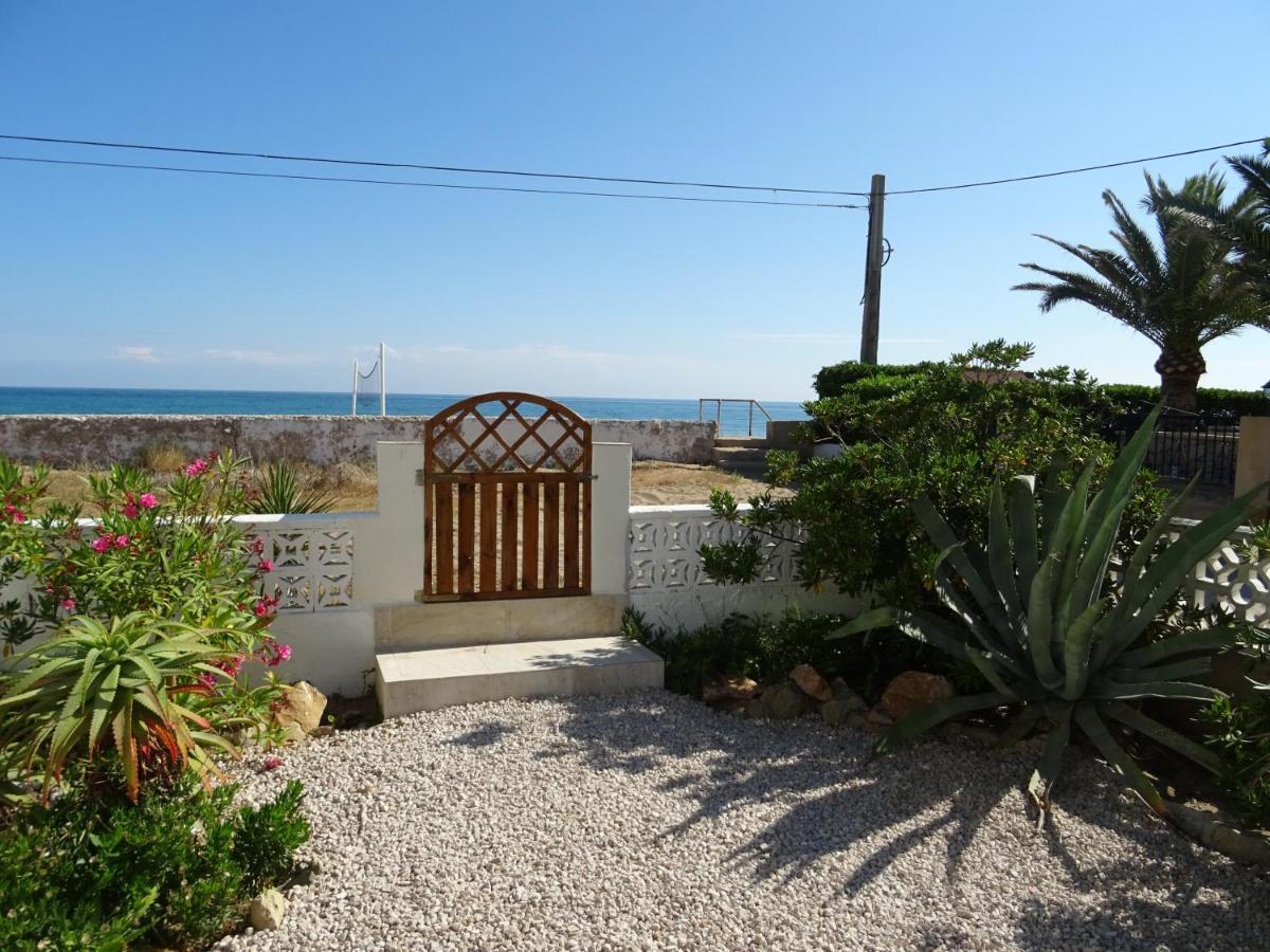 Villa At Seafront With Private Garden-655 Denia Dış mekan fotoğraf